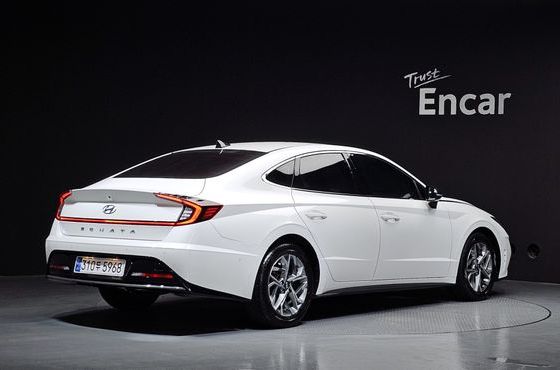 Hyundai Sonata 2.0 Premium Plus — пробег 141 349 км — фото 2 из 5