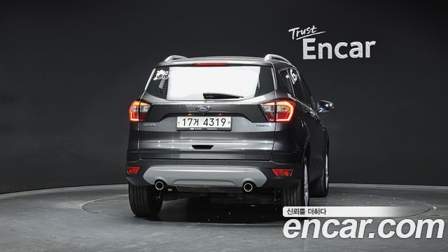 Ford Kuga 2.0 Diesel Trend — пробег 137 057 км — фото 4 из 5