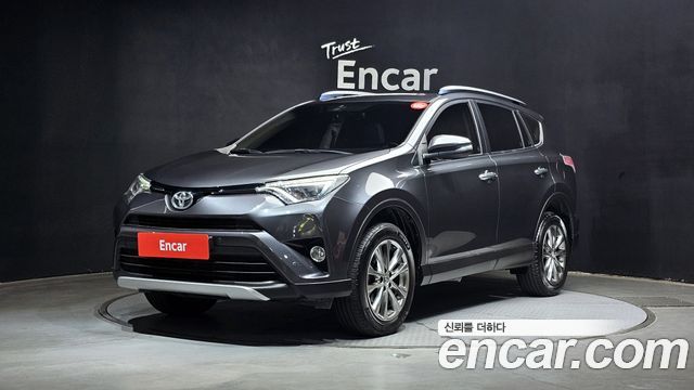 Toyota RAV4 2.5 2WD 4th — пробег 68 933 км — фото 1 из 5