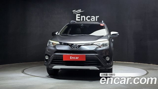 Toyota RAV4 2.5 2WD 4th — пробег 68 933 км — фото 3 из 5