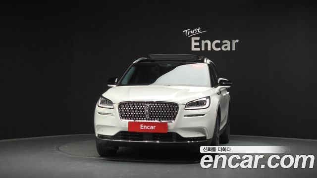 Lincoln Corsair 2.0 Reserve AWD — пробег 42 411 км — фото 3 из 5