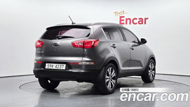 Kia Sportage из Кореи Encar