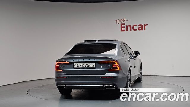 Volvo S60 из Кореи Encar