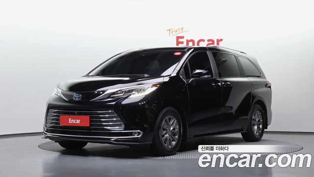 Toyota Sienna 2.5 Hybrid AWD — пробег 94 356 км — фото 1 из 5