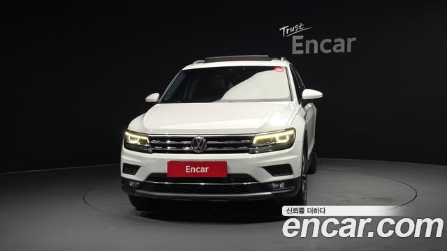 Volkswagen Tiguan 2.0 TDI Prestige — пробег 125 740 км — фото 3 из 5