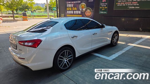 Maserati Ghibli из Кореи Encar