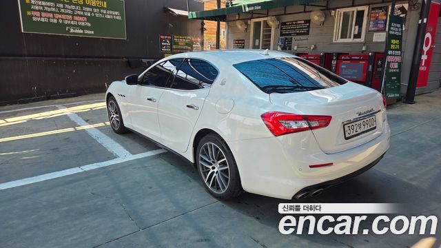 Maserati Ghibli из Кореи Encar