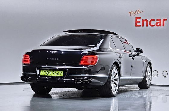 Bentley Flying Spur 4.0 — пробег 20 629 км — фото 2 из 5