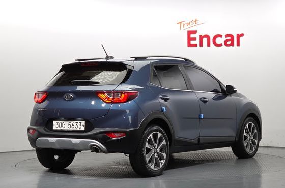 Kia Stonic Diesel 1.6 Prestige — пробег 92 304 км — фото 2 из 5