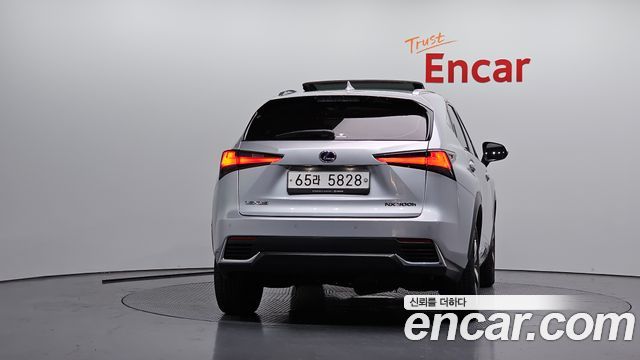 Lexus NX Supreme — пробег 139 779 км — фото 4 из 5