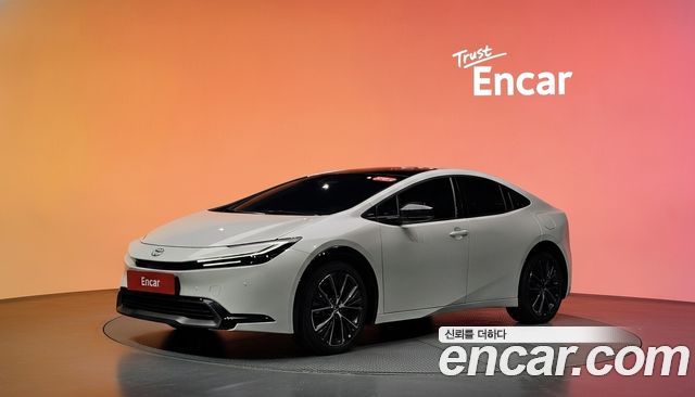 Toyota Prius из Кореи Encar