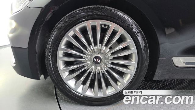 Kia K9 из Кореи Encar