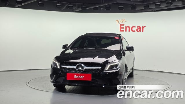 Mercedes-Benz CLA-Class CLA200 d — пробег 30 728 км — фото 3 из 5