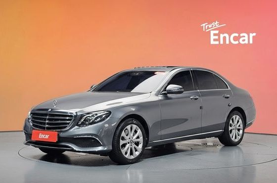 Mercedes-Benz E-Class E220d 4MATIC Exclusive — пробег 105 449 км — фото 1 из 5