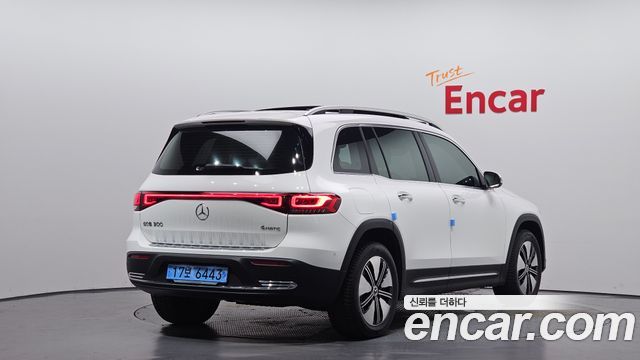 Mercedes-Benz EQB из Кореи Encar