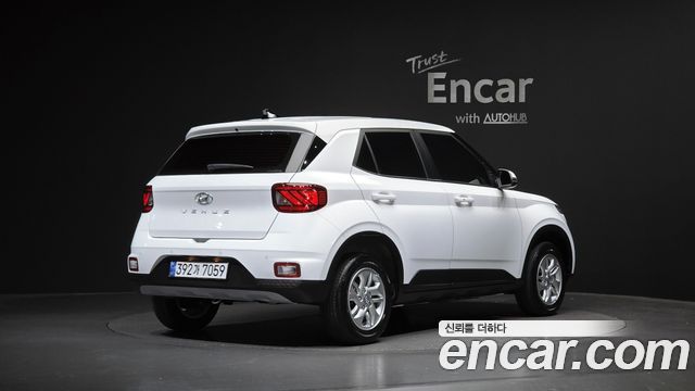 Hyundai Venue из Кореи Encar