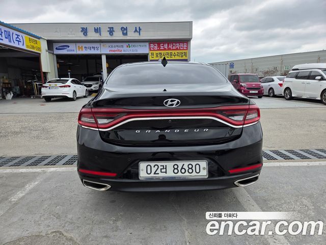 Hyundai Grandeur 2.4 Premium — пробег 139 928 км — фото 2 из 5