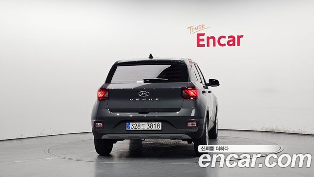 Hyundai Venue из Кореи Encar