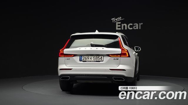 Volvo V60 из Кореи Encar