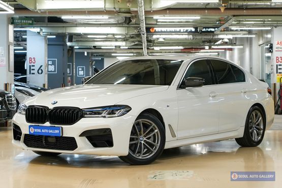 BMW 5-Series 520d xDrive M Sport Package Plus — пробег 101 500 км — фото 1 из 5