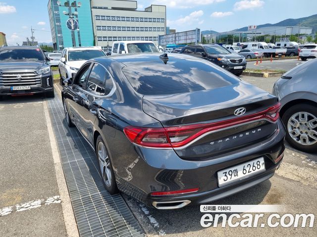 Hyundai Grandeur 2.4 Exclusive Special — пробег 47 233 км — фото 2 из 5