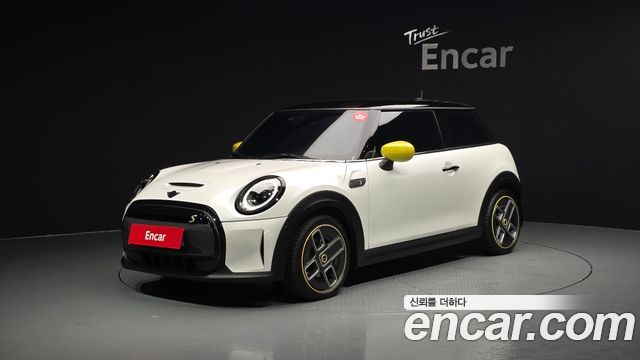 Mini Cooper SE Electric 3rd — пробег 38 548 км — фото 1 из 5