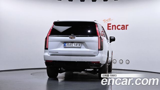 Cadillac Escalade 6.2 Sports Platinum — пробег 11 852 км — фото 4 из 5