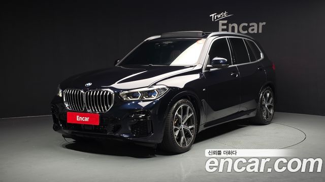 BMW X5 xDrive 40i M Sport — пробег 34 027 км — фото 1 из 5