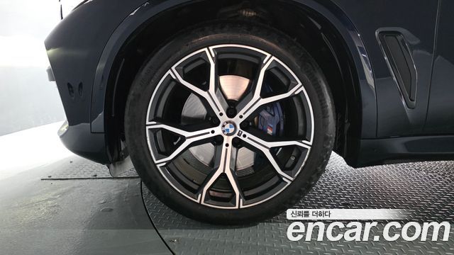 BMW X5 xDrive 40i M Sport — пробег 34 027 км — фото 5 из 5