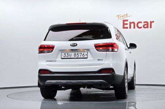 Kia Sorento Diesel 2.0 2WD Noblesse — пробег 101 698 км — фото 4 из 5