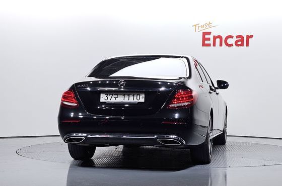 Mercedes-Benz E-Class E300 AV Intelligent Drive — пробег 81 808 км — фото 4 из 5