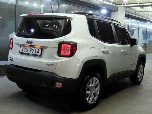 Jeep Renegade 2.0 Diesel Longitude AWD — пробег 101 284 км — фото 4 из 5