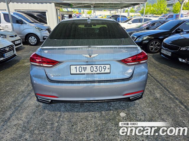 Hyundai Genesis из Кореи Encar