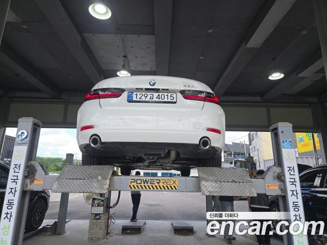 BMW 3-Series из Кореи Encar