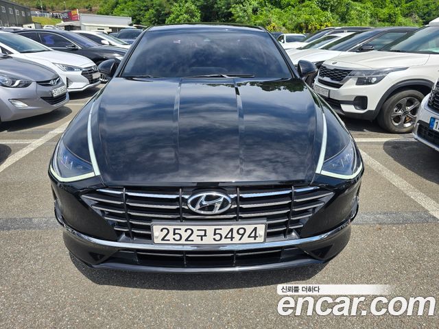 Hyundai Sonata 2.0 Premium — пробег 73 000 км — фото 1 из 5