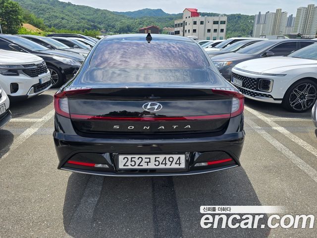 Hyundai Sonata 2.0 Premium — пробег 73 000 км — фото 5 из 5