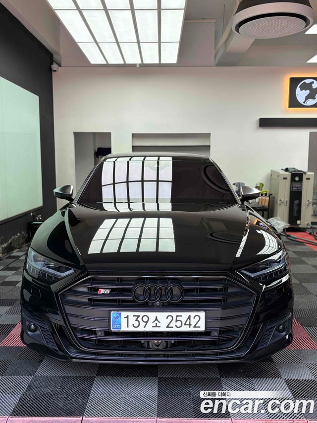 Audi S8 из Кореи Encar