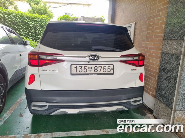 Kia Seltos из Кореи Encar
