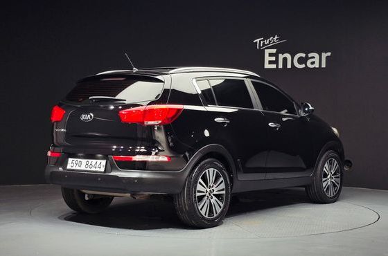 Kia Sportage Diesel 2WD Prestige — пробег 127 898 км — фото 2 из 5