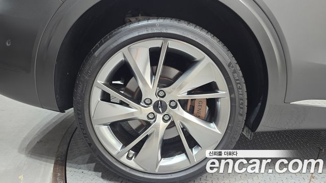 Genesis GV70 из Кореи Encar