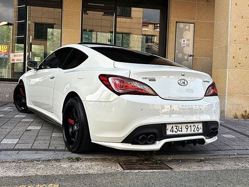 Hyundai Genesis 200 Turbo R — пробег 162 667 км — фото 2 из 5