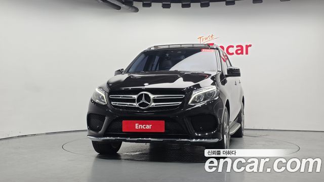 Mercedes-Benz GLE-Class GLE350 d 4MATIC — пробег 156 750 км — фото 3 из 5