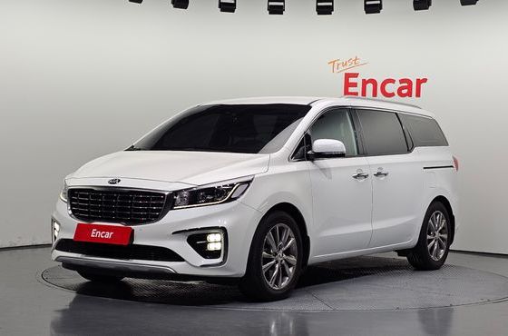 Kia Carnival 9-Seater Prstige — пробег 152 991 км — фото 1 из 5