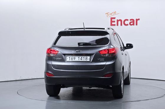 Hyundai Tucson Diesel 2WD LX20 Luxury — пробег 140 039 км — фото 4 из 5