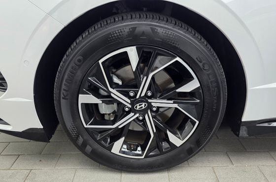 Hyundai Sonata 2.0 Exclusive — пробег 28 460 км — фото 5 из 5