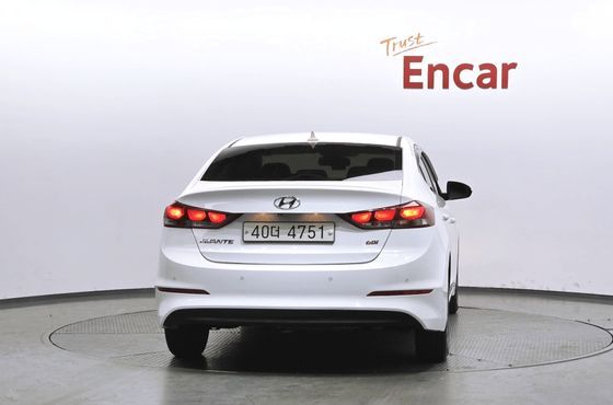 Hyundai AVANTE 1.6 GDI Smart — пробег 151 375 км — фото 4 из 5