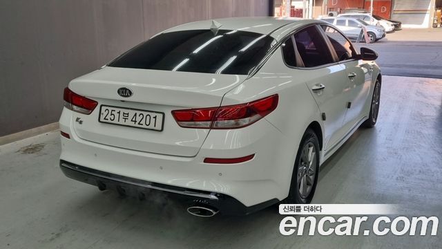 Kia K5 2.0 LPI Rental Car Luxury — пробег 70 082 км — фото 2 из 5