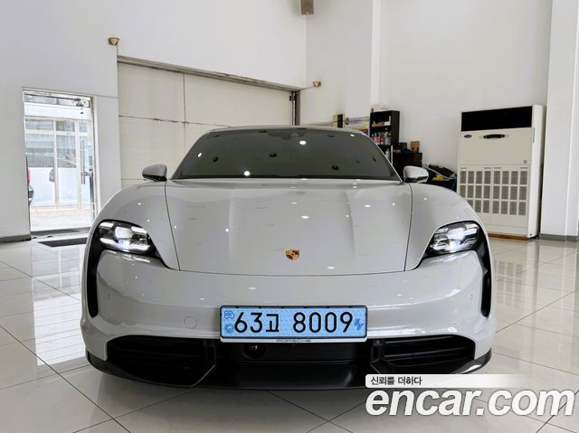 Porsche Taycan из Кореи Encar