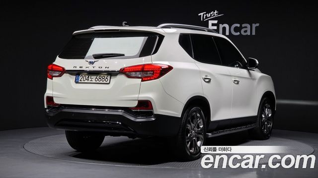Ssangyong Rexton Diesel 2.2 2WD Majesty — пробег 96 999 км — фото 2 из 5