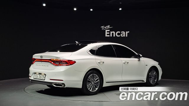 Hyundai Grandeur Exclusive Special — пробег 48 284 км — фото 2 из 5
